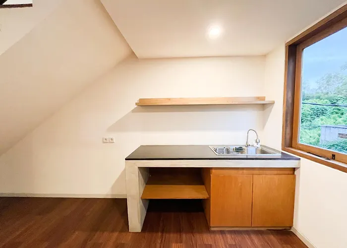 Casa Vina Ocean View By Lensa Hospitality *